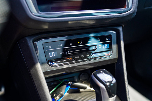 Volkswagen Tiguan 1.4 TSI eHybrid R-Line Business+ | 360 Camera | Memory | Lane Assist | Digitaal dashboard