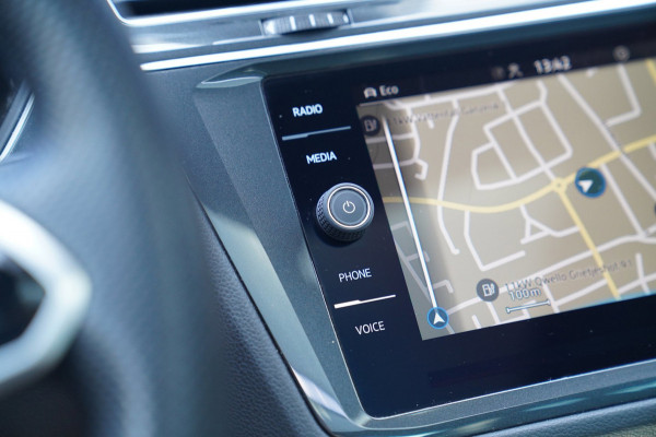 Volkswagen Tiguan 1.4 TSI eHybrid R-Line Business+ | 360 Camera | Memory | Lane Assist | Digitaal dashboard