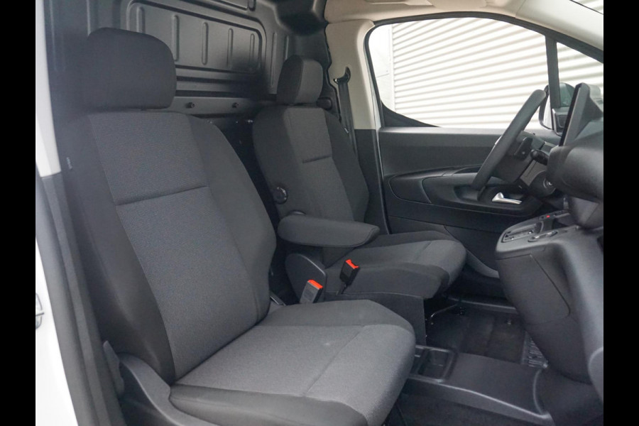Opel Combo Electric L2 50kWh | camera | Apple Carplay/Android Auto  | laadruimtebetimmering | Comfort stoelen | rijklaarprijs