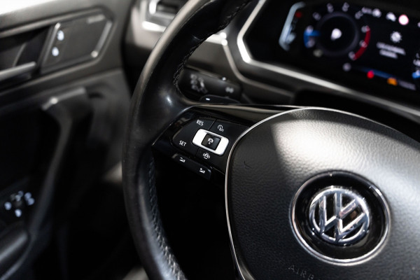 Volkswagen Tiguan 2.0 TSI 4Motion R-line DSG Pano Keyles Leder