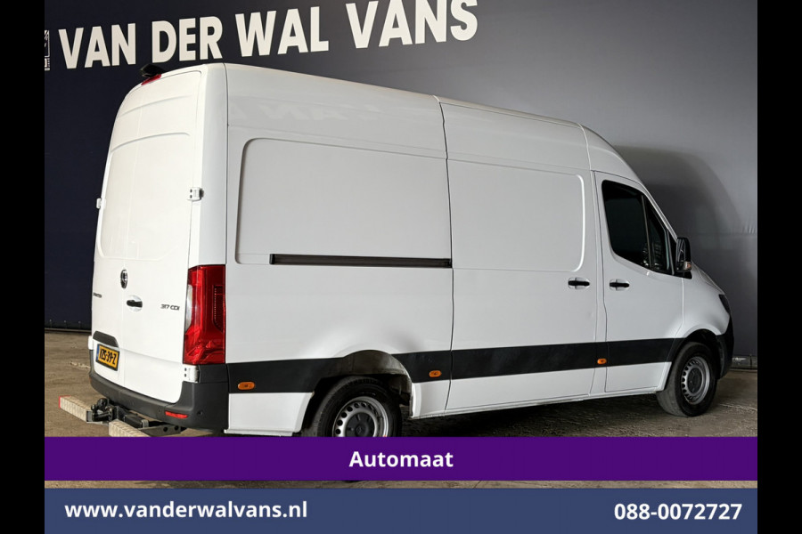 Mercedes-Benz Sprinter 317 CDI 170pk 9G-Tronic Automaat 3500kg Trekhaak L2H2 Euro6 Airco | Camera | Navigatie | Apple Carplay Android Auto, Cruisecontrol, Parkeersensoren, Bijrijdersbank