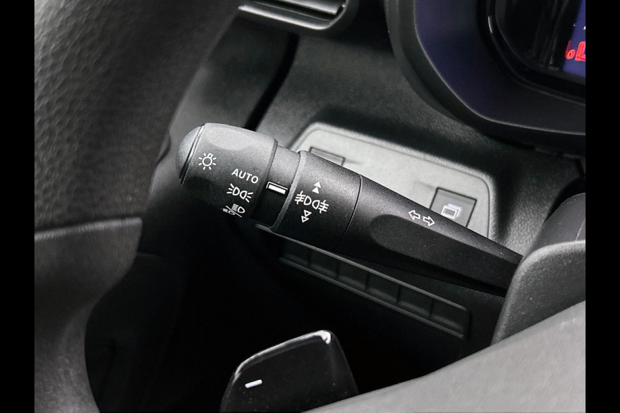 Opel Combo 1.5 BlueHDi 130PK L2 Automaat Apple Carplay / Android Auto Navigatie Trekhaak Airco Camera Cruise Control Parkeersensoren V+A DAB