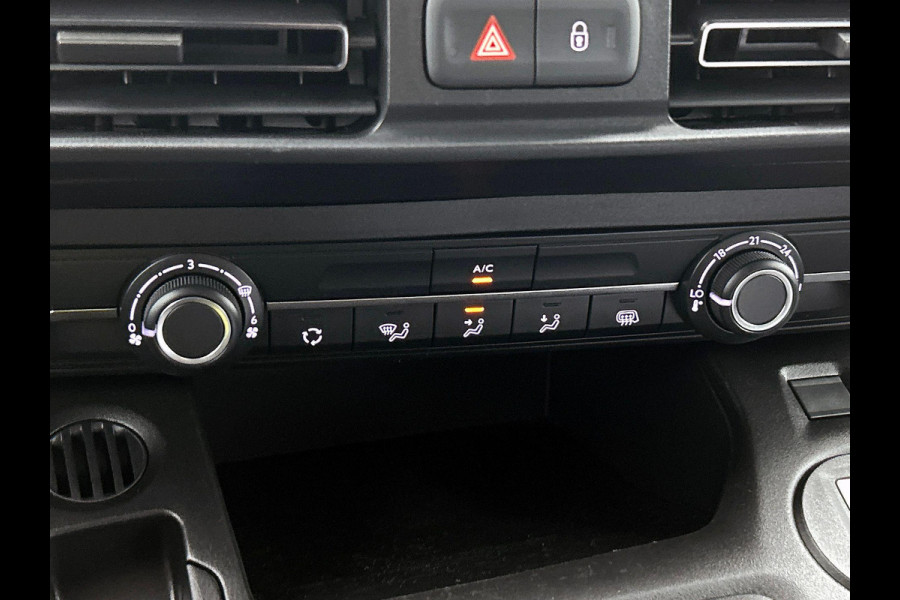 Opel Combo 1.5 BlueHDi 130PK L2 Automaat Apple Carplay / Android Auto Navigatie Trekhaak Airco Camera Cruise Control Parkeersensoren V+A DAB
