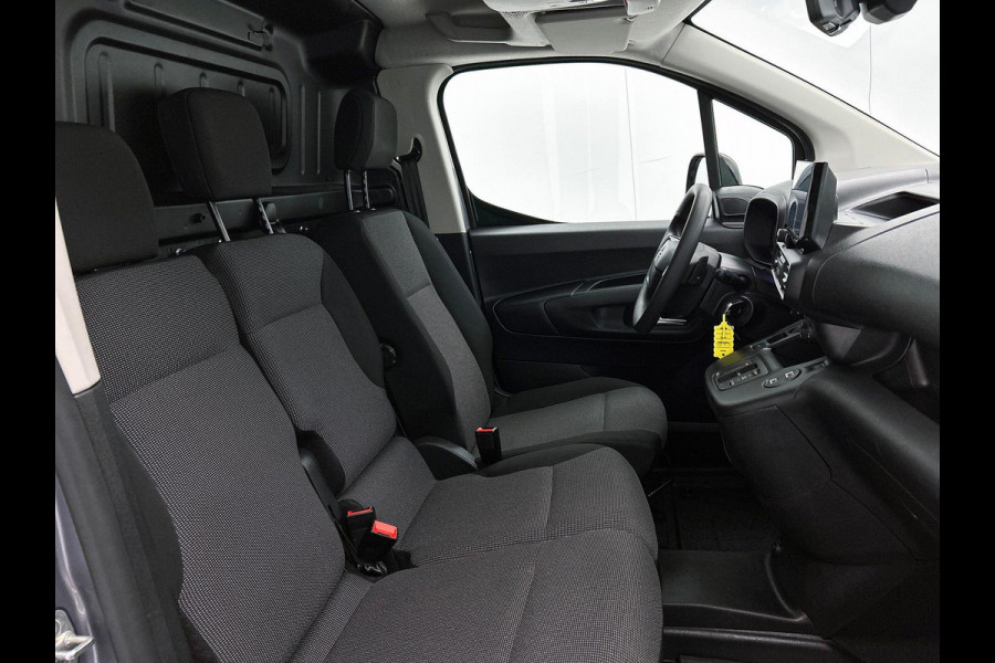 Opel Combo 1.5 BlueHDi 130PK L2 Automaat Apple Carplay / Android Auto Navigatie Trekhaak Airco Camera Cruise Control Parkeersensoren V+A DAB