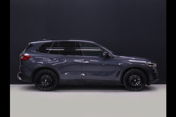 BMW X5 xDrive45e High Executive [PANORAMADAK, APPLE CARPLAY, HEAD-UP DISPLAY, ADAPTIVE CRUISE, ANDROID, TREKHAAK ELEKTRISCH, STOELVERWARMING, COMFORTSTOELEN, NIEUWSTAAT]