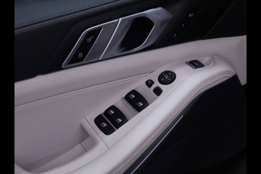 BMW X5 xDrive45e High Executive [PANORAMADAK, APPLE CARPLAY, HEAD-UP DISPLAY, ADAPTIVE CRUISE, ANDROID, TREKHAAK ELEKTRISCH, STOELVERWARMING, COMFORTSTOELEN, NIEUWSTAAT]
