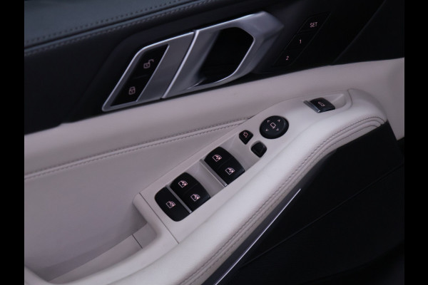 BMW X5 xDrive45e High Executive [PANORAMADAK, APPLE CARPLAY, HEAD-UP DISPLAY, ADAPTIVE CRUISE, ANDROID, TREKHAAK ELEKTRISCH, STOELVERWARMING, COMFORTSTOELEN, NIEUWSTAAT]