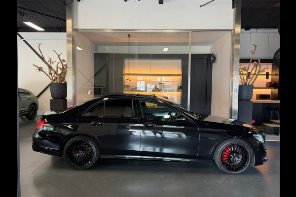 Mercedes-Benz E-Klasse 200 Amg night Panorama Burmester 360Cam.
