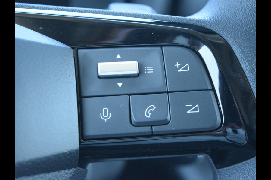 Opel Combo Electric L1 50kWh | camera | Apple Carplay/Android Auto  | laadruimtebetimmering  | Comfort stoelen | rijklaarprijs