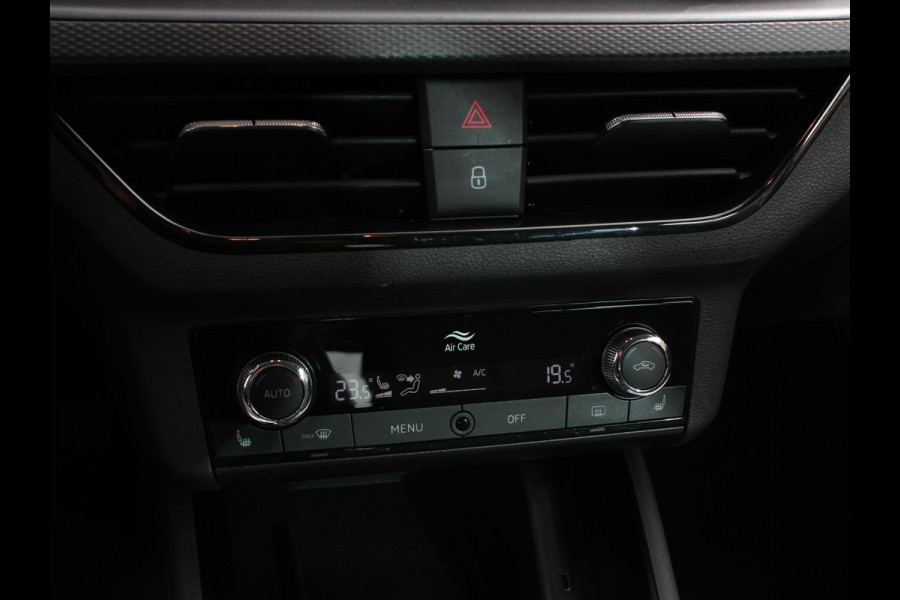 Škoda Kamiq 1.0 TSI 110pk DSG Blackline Navigatie Apple Carplay/Android Auto Adaptive Cruise Control Stoelverwarming Led Climatronic