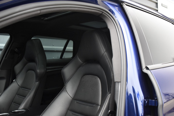 Porsche Panamera Sport Turismo 2.9 4 E-Hybrid 462pk SportDesign | Pano | ACC | 21'' Wielen | Matrix PDLS+ | Bose | Achterasbesturing | Head-Up | Stoelventilatie |