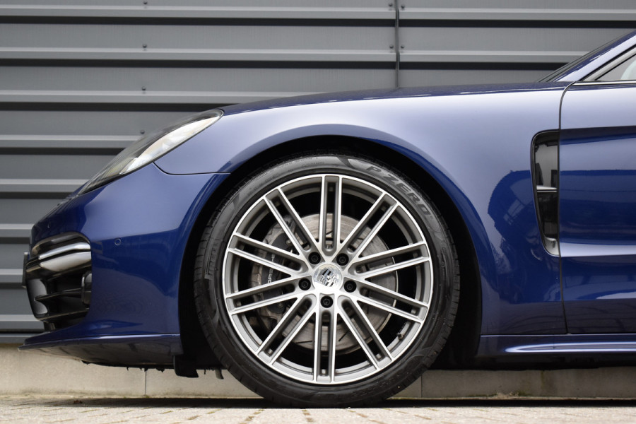Porsche Panamera Sport Turismo 2.9 4 E-Hybrid 462pk SportDesign | Pano | ACC | 21'' Wielen | Matrix PDLS+ | Bose | Achterasbesturing | Head-Up | Stoelventilatie |