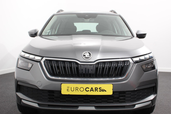 Škoda Kamiq 1.0 TSI 110 pk DSG Life Navigatie Apple Carplay/Android Auto Adaptieve Cruise Control Parkeersensor achter Verwarmde voorstoelen LED-verlichting voor Dakrail DAB