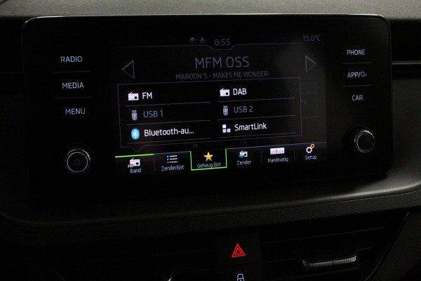 Škoda Kamiq 1.0 TSI 110 pk DSG Life Navigatie Apple Carplay/Android Auto Adaptieve Cruise Control Parkeersensor achter Verwarmde voorstoelen LED-verlichting voor Dakrail DAB