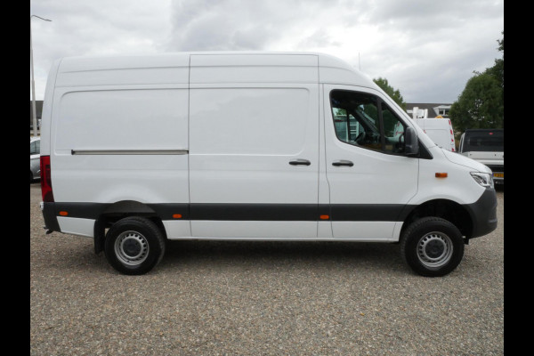 Mercedes-Benz Sprinter 319 CDI 190PK 4x4 L2H2 Automaat Airco Camera