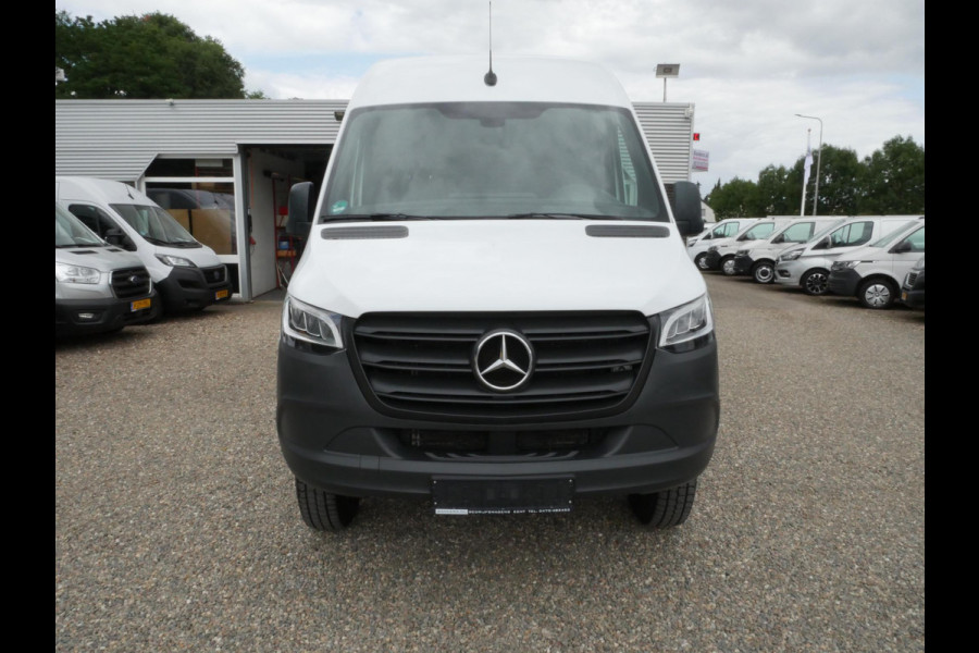 Mercedes-Benz Sprinter 319 CDI 190PK 4x4 L2H2 Automaat Airco Camera