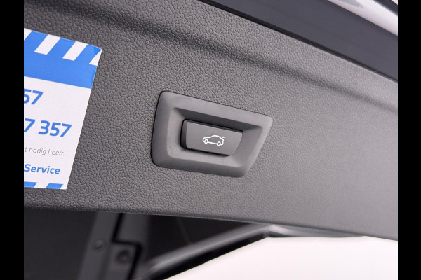 BMW iX xDrive40 Business Edition Plus 77 kWh SOH 100% | DRIVING ASSISTENT PROF. | STOEL + STUURVERWARMING EN MASSAGE| ELEKTRISCHE TREKHAAK| SKYLOUNGE | LASER|
