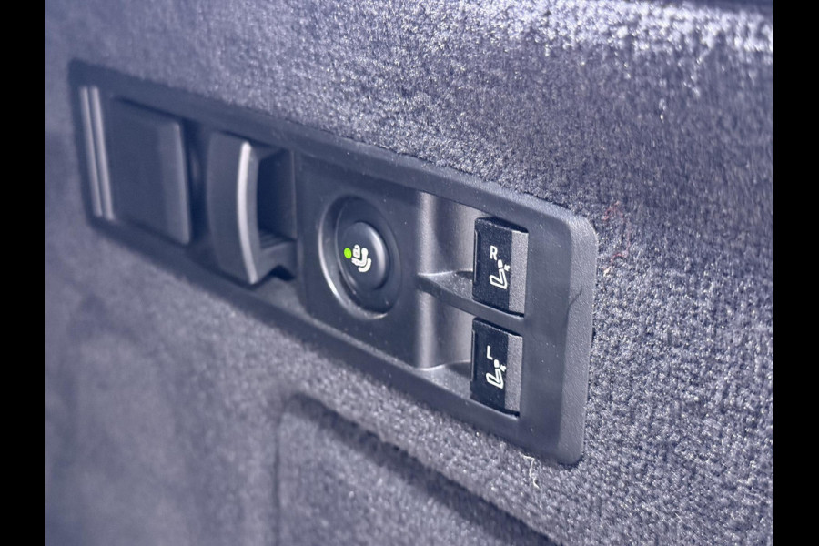 BMW iX xDrive40 Business Edition Plus 77 kWh SOH 100% | DRIVING ASSISTENT PROF. | STOEL + STUURVERWARMING EN MASSAGE| ELEKTRISCHE TREKHAAK| SKYLOUNGE | LASER|