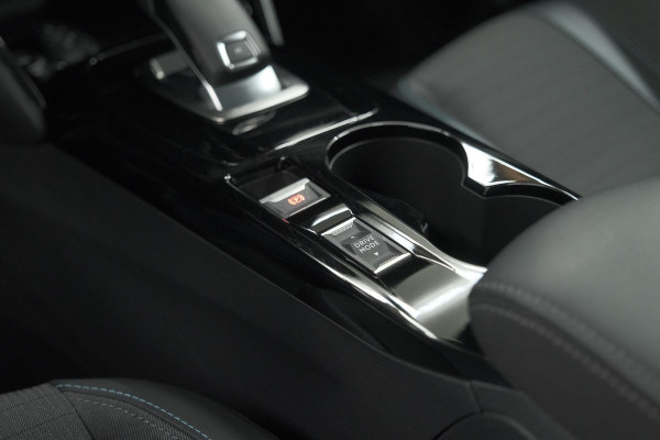 Peugeot 208 PureTech 130 EAT8 Allure Pack | Adaptieve Cruise Control | Navigatie | Camera | Parkeersensoren