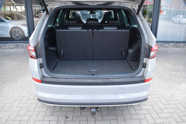 Škoda Kodiaq 1.5 TSI Sportline 7p. | PANORAMADAK | TREKHAAK | NAP | CANTON | STOELVERWARMING | DEALER ONDERHOUDEN