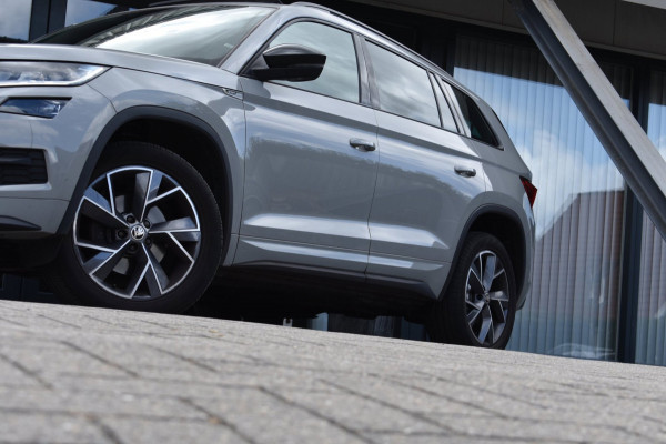 Škoda Kodiaq 1.5 TSI Sportline 7p. | PANORAMADAK | TREKHAAK | NAP | CANTON | STOELVERWARMING | DEALER ONDERHOUDEN