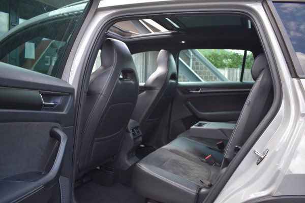 Škoda Kodiaq 1.5 TSI Sportline 7p. | PANORAMADAK | TREKHAAK | NAP | CANTON | STOELVERWARMING | DEALER ONDERHOUDEN