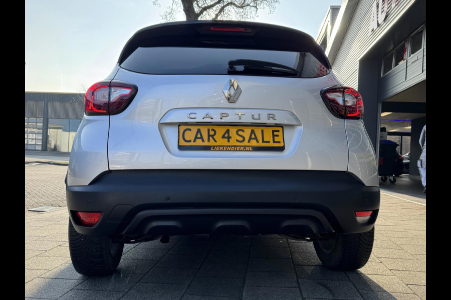 Renault Captur 0.9 TCe Limited - Navigatie I Airco I PDC I Cruise control I Sport velgen I LED I Dealer onderhouden