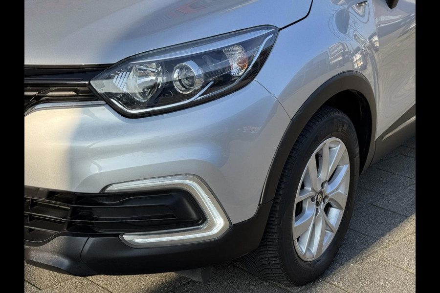 Renault Captur 0.9 TCe Limited - Navigatie I Airco I PDC I Cruise control I Sport velgen I LED I Dealer onderhouden