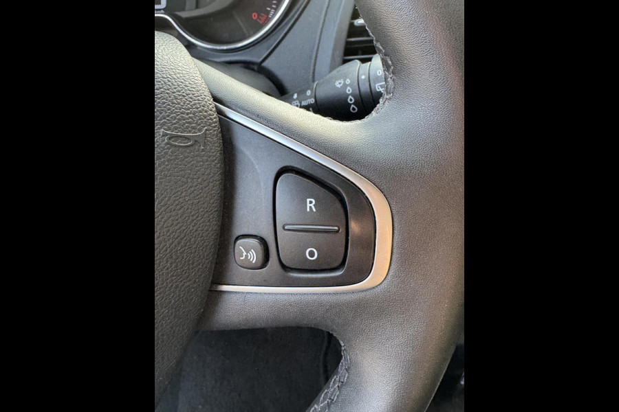 Renault Captur 0.9 TCe Limited - Navigatie I Airco I PDC I Cruise control I Sport velgen I LED I Dealer onderhouden