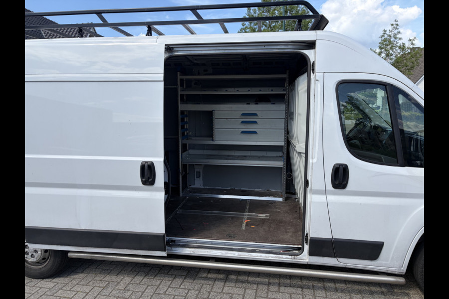 Citroën Jumper 2.2 BlueHDi 140PK L3H2 3.3t ✓ 3-zits ✓imperiaal ✓camera ✓navigatie ✓clima