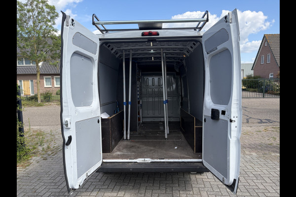 Citroën Jumper 2.2 BlueHDi 140PK L3H2 3.3t ✓ 3-zits ✓imperiaal ✓camera ✓navigatie ✓clima
