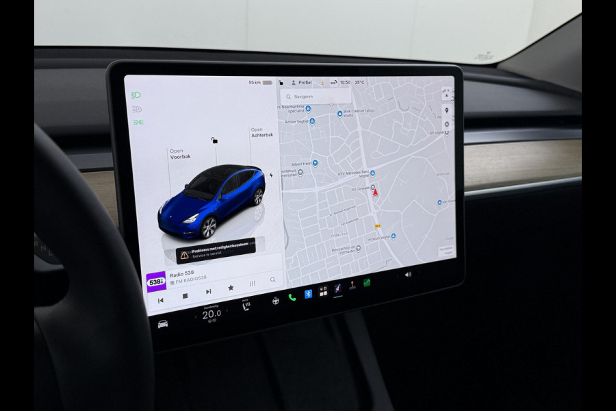 Tesla Model Y RWD 300PK LFP Accu Trekhaak Spoiler 20"lm Warmtepomp Leer PanoDak Navi Premium-Audio Ecc Adap.Cruise Camera's Traffic-Aware-Cruise+Sturen  AI FSD-3 Computer SOH 92% Stuur+Stoelverwarming Led Traffic-Aware Cruise Control Toybox Elek.Achterklep 1.600KG Trekgewicht 1e Eigenaar Origineel Nederlandse Auto