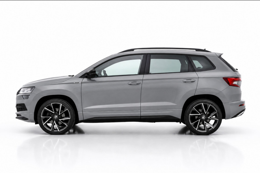 Škoda Karoq 1.5 TSI ACT Sportline | TREKHAAK | STEEL GREY | ADAPTIEVE CRUISE CONTROLE | CAMERA | NAP | STOELVERWARMING | CANTON