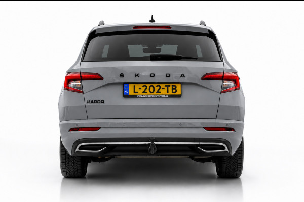 Škoda Karoq 1.5 TSI ACT Sportline | TREKHAAK | STEEL GREY | ADAPTIEVE CRUISE CONTROLE | CAMERA | NAP | STOELVERWARMING | CANTON