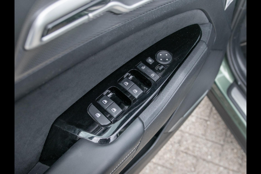 Kia Sportage 1.6 T-GDi Hybrid GT-Line l Schuifkantel dak l All Season banden l GT-line