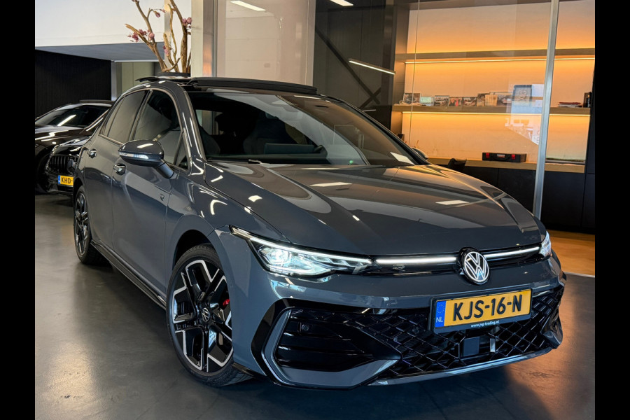 Volkswagen Golf 8.5 1.5 eTSI R-Line Facelift Panorama Achteruitrijcamera