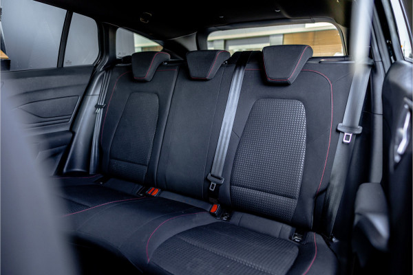 Ford FOCUS Wagon 1.0 EcoBoost Hybrid ST Line - ACC | Camera | Stoelverwarming