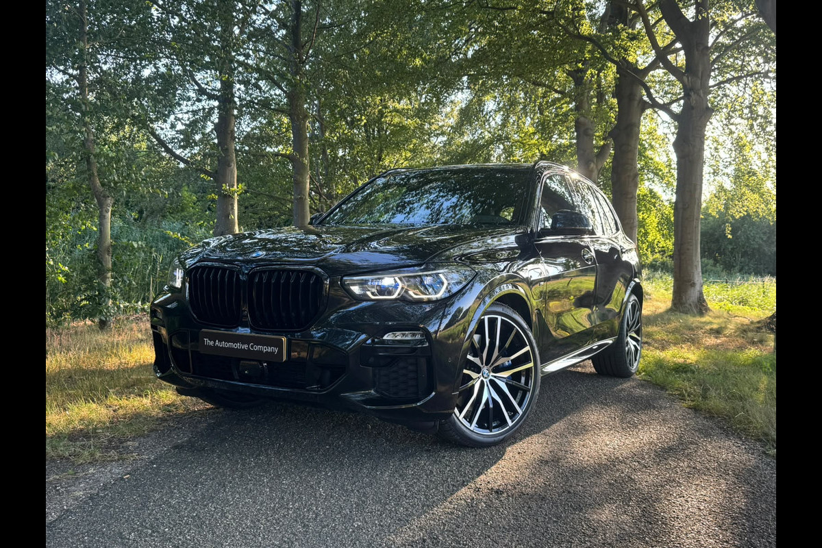 BMW X5 xDrive45e |High Ex|MSport|Pano|Laser|Merino|Dealer|4Wielsturing|DrivAss|