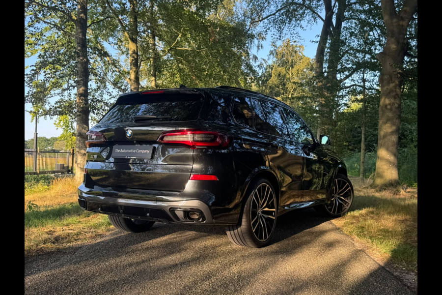BMW X5 xDrive45e |High Ex|MSport|Pano|Laser|Merino|Dealer|4Wielsturing|DrivAss|