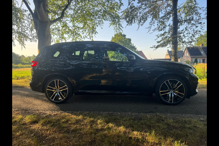 BMW X5 xDrive45e |High Ex|MSport|Pano|Laser|Merino|Dealer|4Wielsturing|DrivAss|