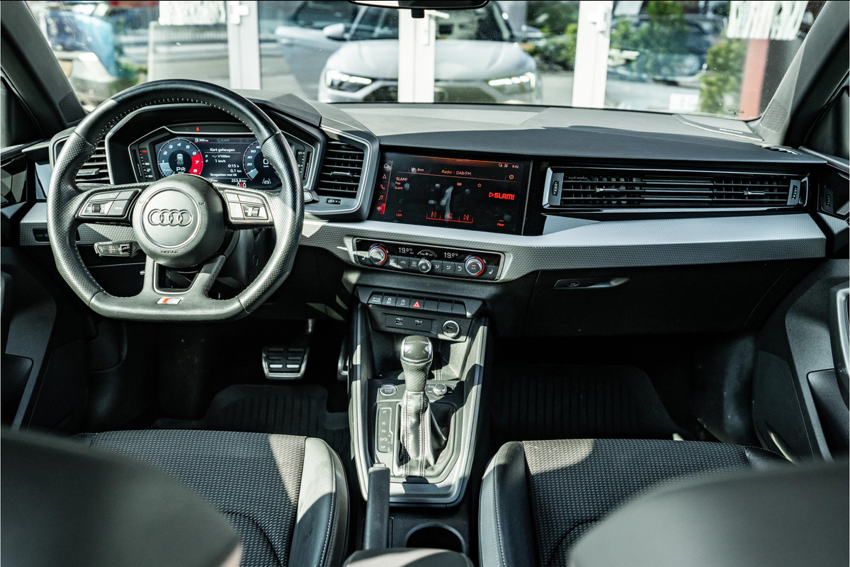 Audi A1 Sportback 40 TFSI S Line