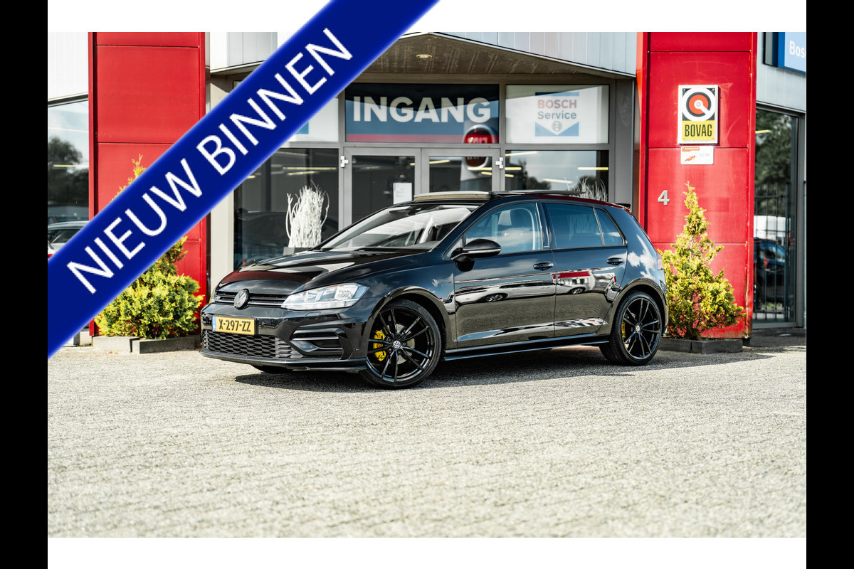 Volkswagen Golf 1.4 TSI Highline Business R | Pano | ACC