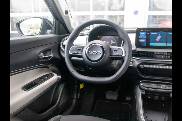 Fiat 600E La Prima 54 kWh | Pack Winter