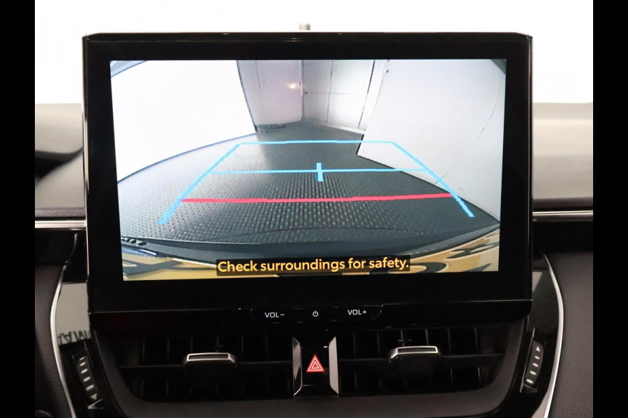 Toyota Corolla Touring Sports Hybrid 140 GARANTIE TOT 01-2034! . NAVIGATIE . ACHTERUITRIJ CAMERA . ADAPTIEVE CRUISE CONTROL .