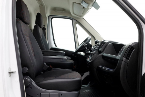 Peugeot Boxer 335 2.2 BlueHDi 140pk L2H1 Premium Airco/Navi/2x Schuifdeur K8 04-2021