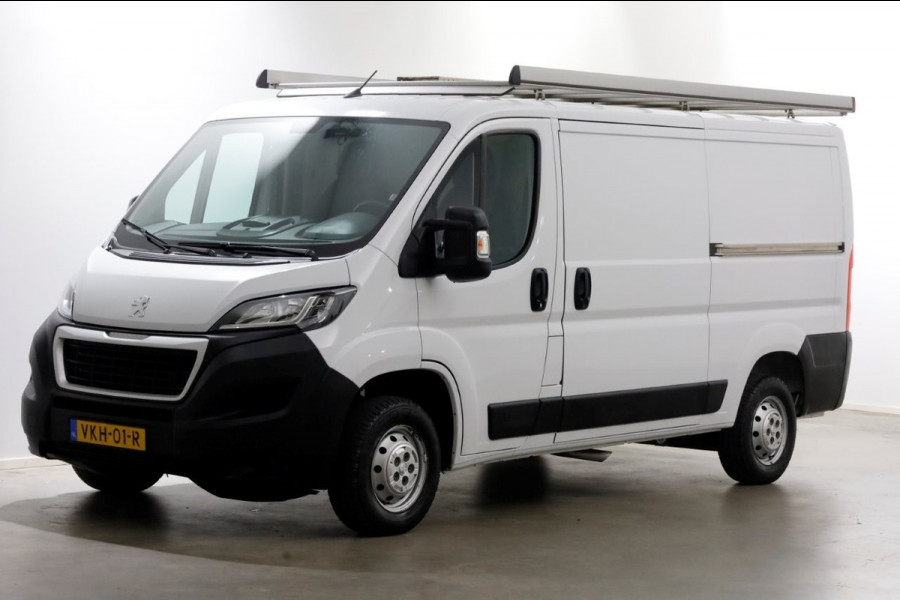 Peugeot Boxer 335 2.2 BlueHDi 140pk L2H1 Premium Airco/Navi/2x Schuifdeur K8 04-2021