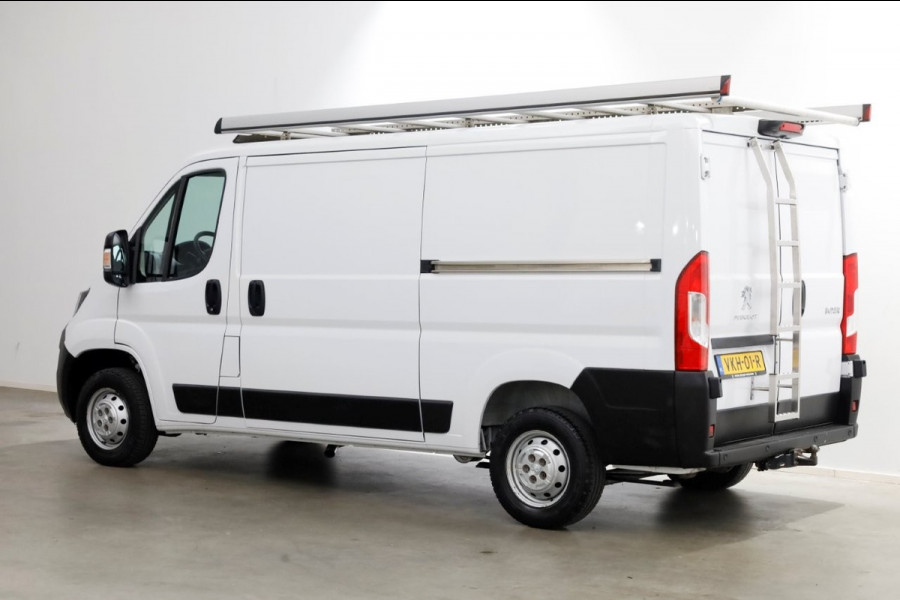 Peugeot Boxer 335 2.2 BlueHDi 140pk L2H1 Premium Airco/Navi/2x Schuifdeur K8 04-2021