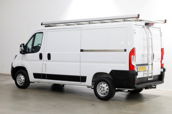 Peugeot Boxer 335 2.2 BlueHDi 140pk L2H1 Premium Airco/Navi/2x Schuifdeur K8 04-2021