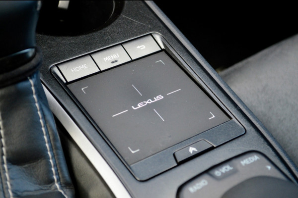 Lexus UX 250h