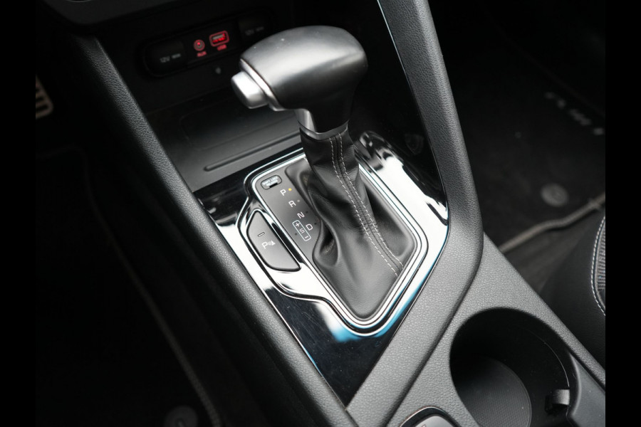 Kia Niro 1.6 GDi DynamicPlusLine 141pk | Adaptive Cruise | Camera | JBL Audio | Sportstoelen & Stuur Verwarmd | Keyless | Blis | Apple Carplay | Navigatie | DAB | Hybrid |